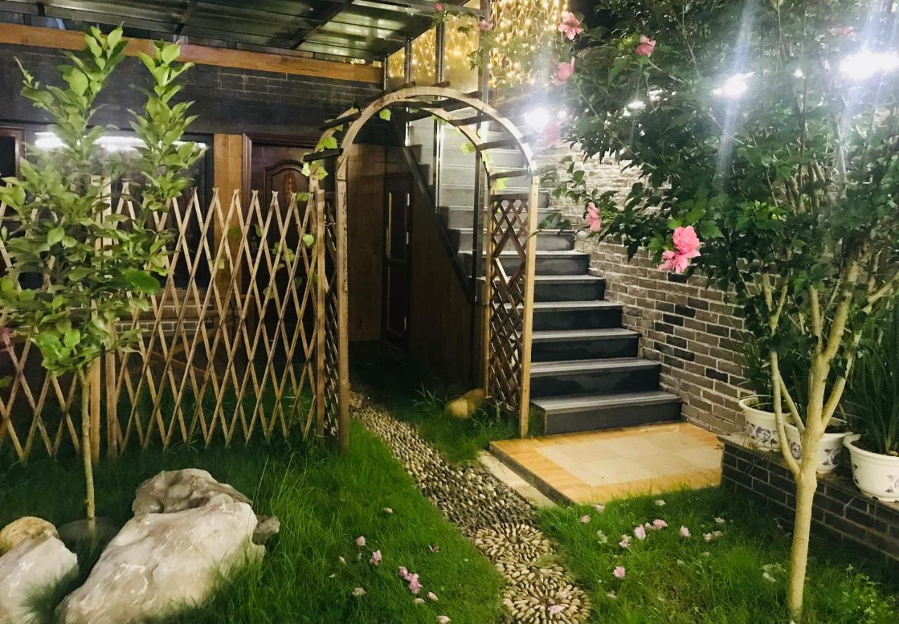 Spring Breeze Boutique Guest House Wuyuan Exterior photo