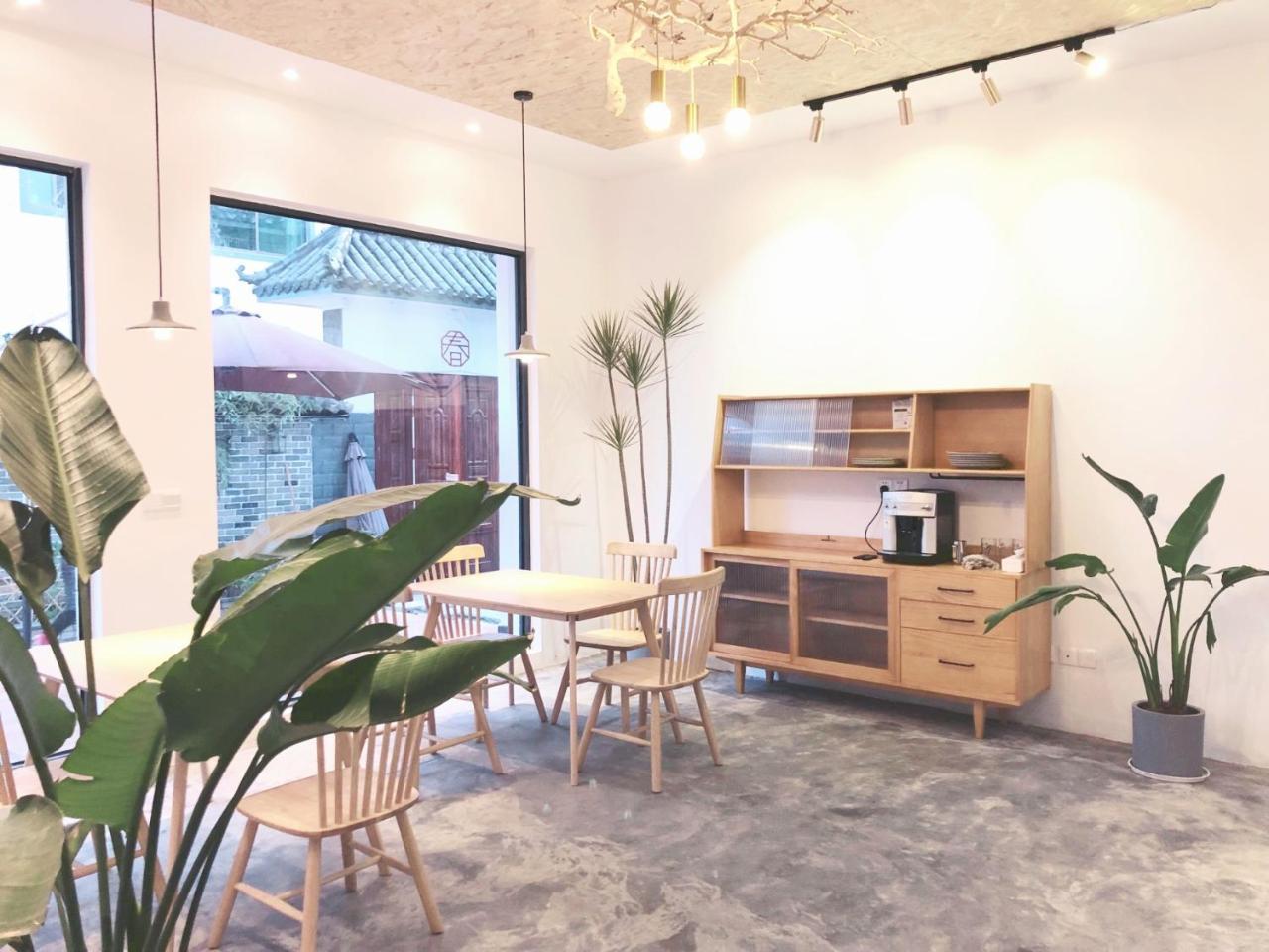 Spring Breeze Boutique Guest House Wuyuan Exterior photo